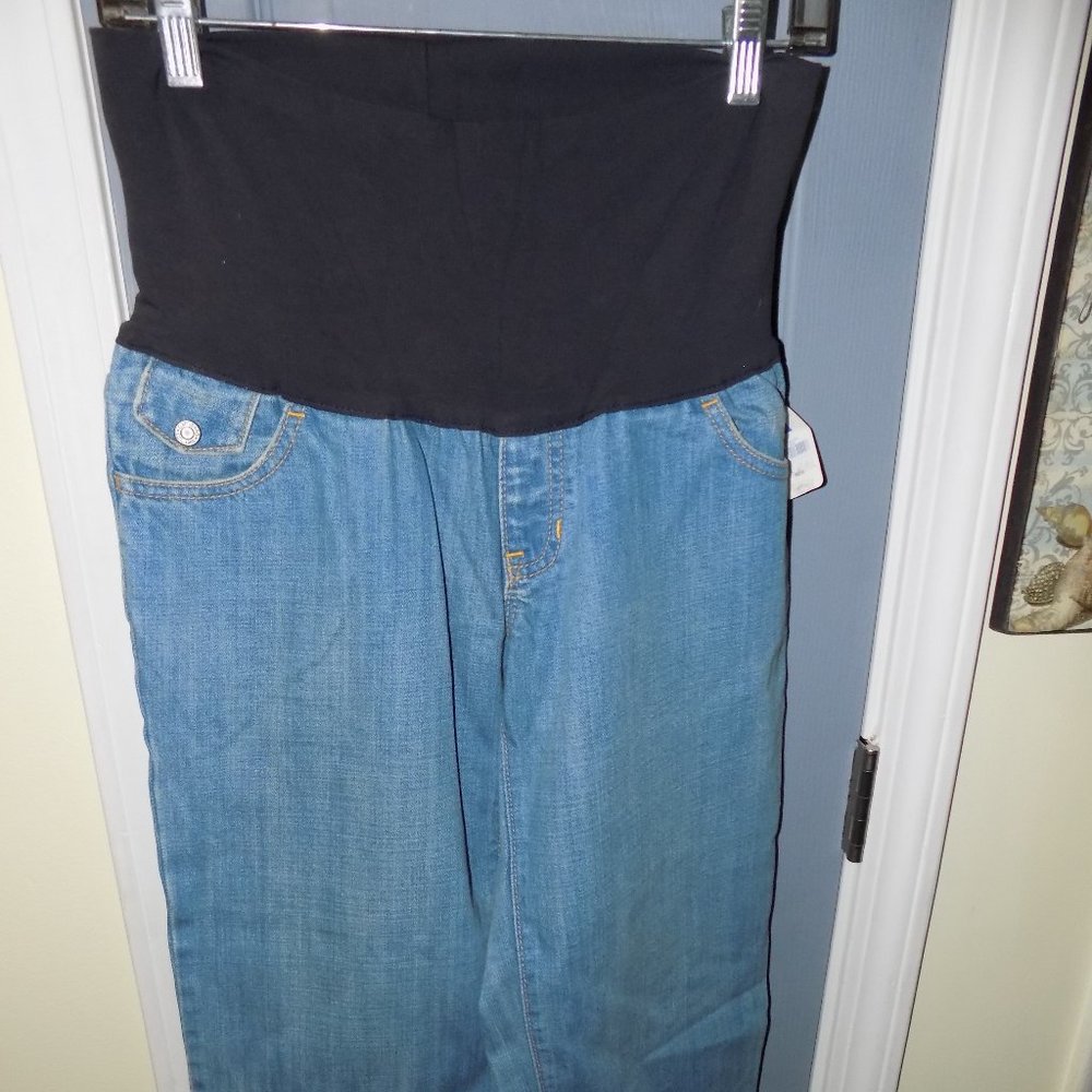 GAP Maternity Denim Capri Pants Size 2 Women's NEW